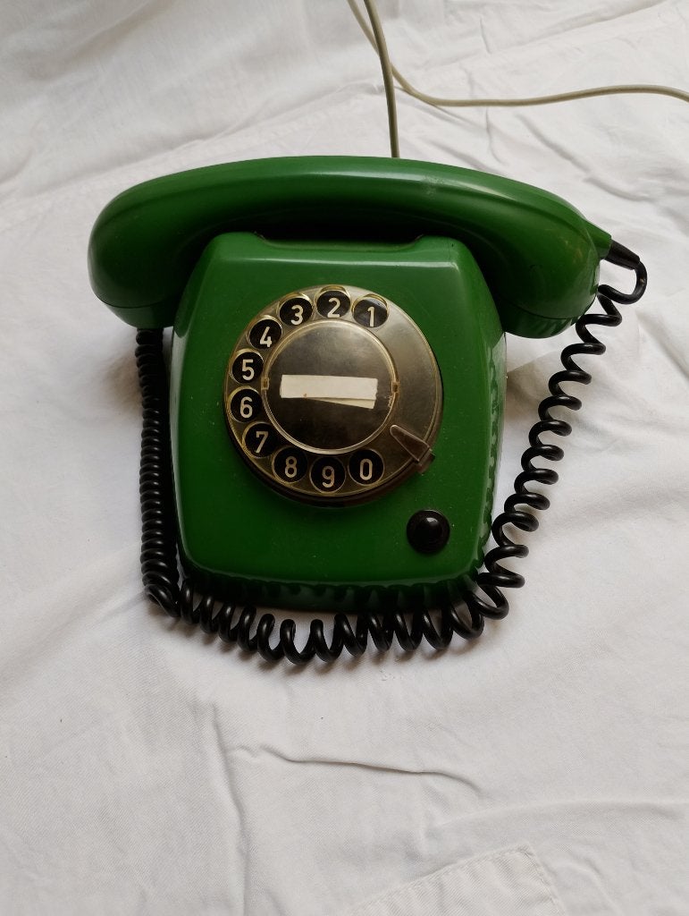 vintage telefoon met draaischijf groen, Ophalen of Verzenden, Gebruikt, Met draaischijf