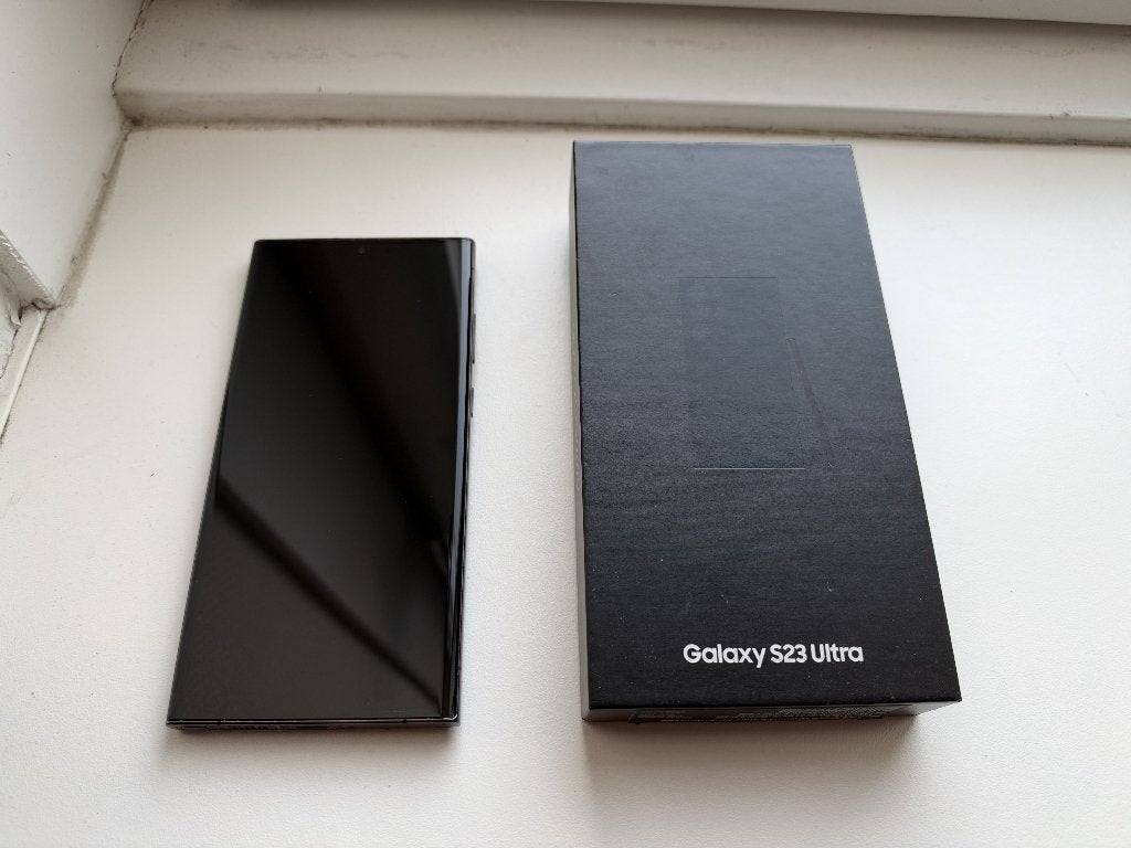 Foto 4 van Samsung S23 Ultra 12GB/512GB zeer goede staat + extra's