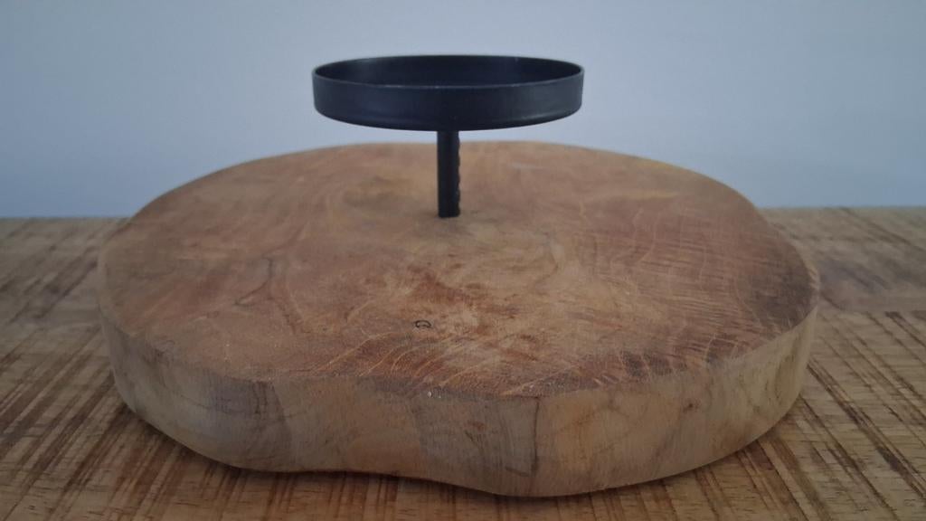 2 zware boomstam kandelaars € 9, Gebruikt, Zwart, Ophalen of Verzenden, Hout