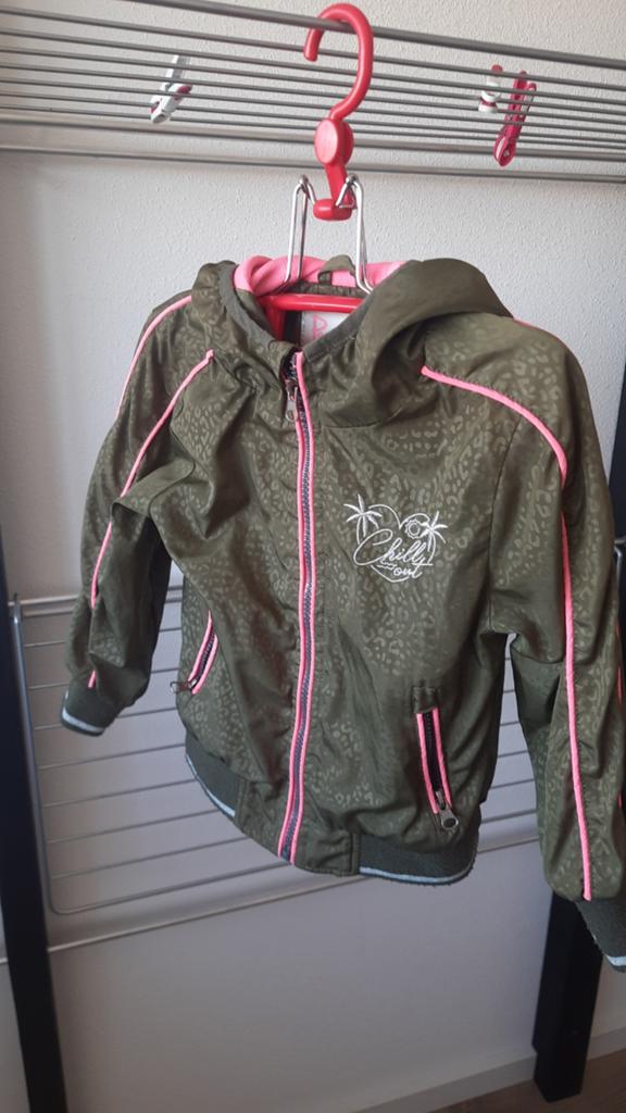 Zomerjas maat 104/110, Kinderen en Baby's, Kinderkleding | Maat 104, Ophalen of Verzenden, Zo goed als nieuw, Meisje, Jas