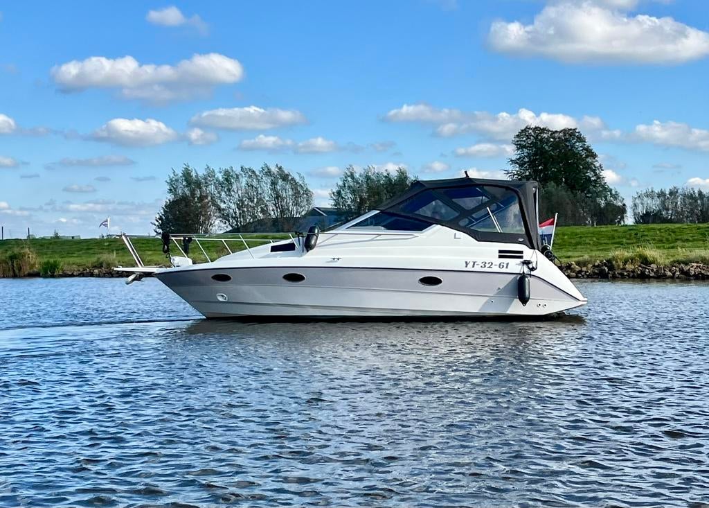 Maxum 2700 SCR Sportcruiser – Diesel | 2 hutten | Vaarklaar, Ophalen, Gebruikt, Diesel, Boegschroef