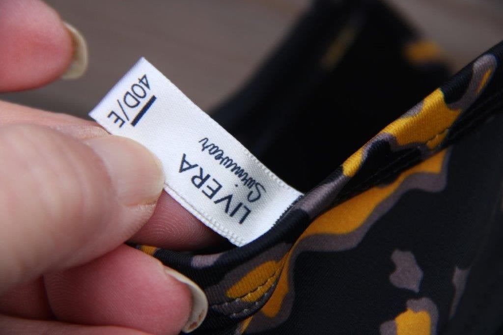 Bikini zwart/ oker Livera 40 D/E cup Vaste prijs, Zwart, Ophalen of Verzenden, Zo goed als nieuw, Bikini