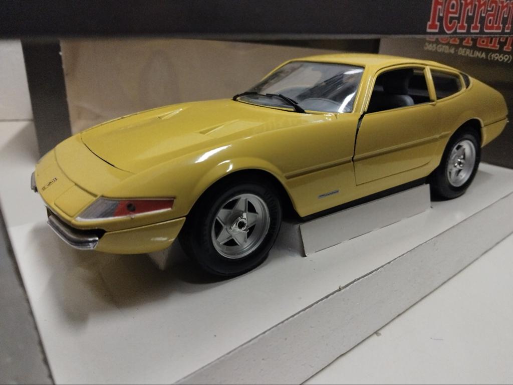 Ferrari 365 GTB Daytona yellow Giodi metal 1:18 KRD, Ophalen of Verzenden, Zo goed als nieuw, Auto, Overige merken