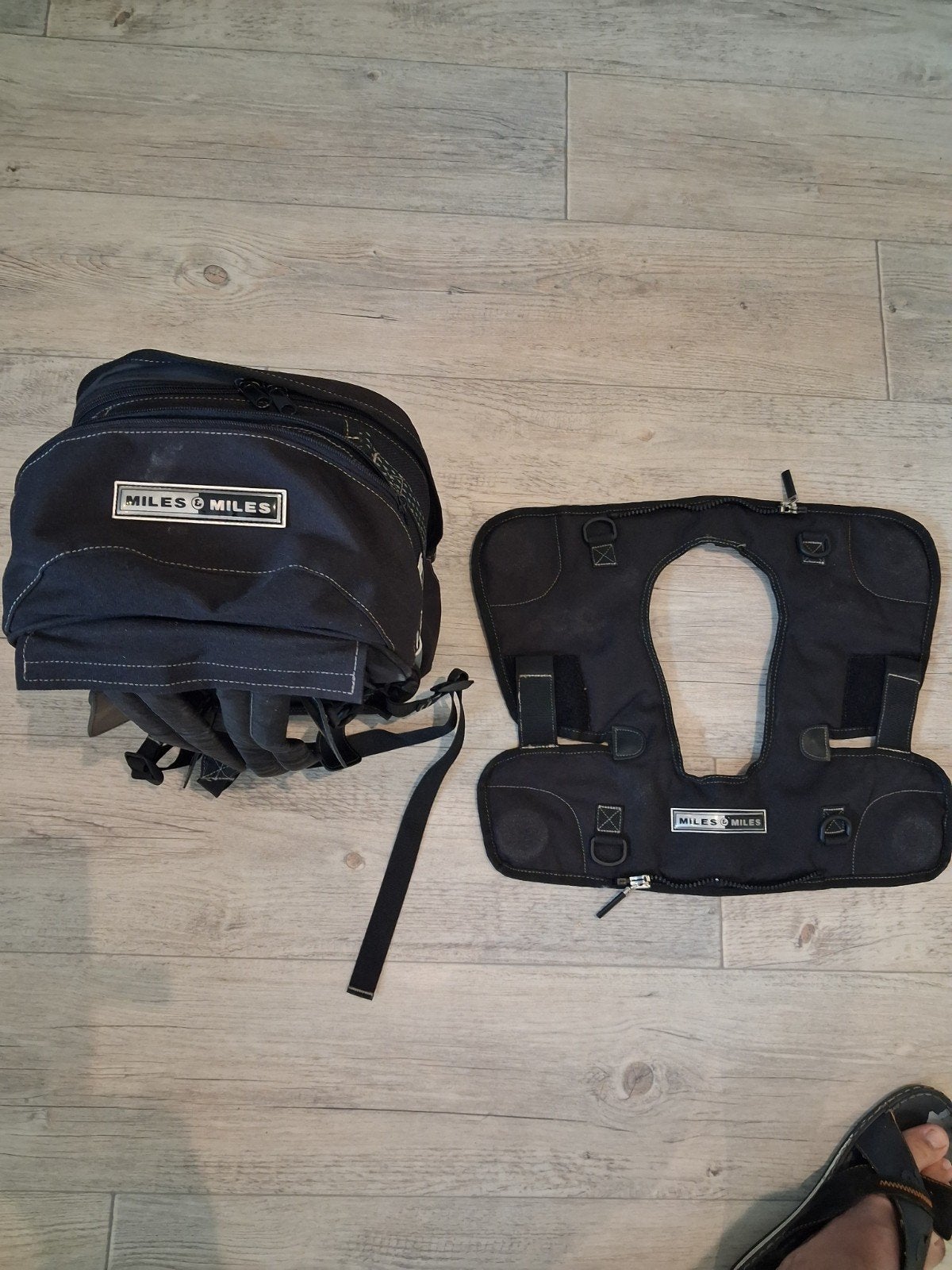 Miles&Miles  tanktas met magneten en regenhoes,, Ophalen of Verzenden, Gebruikt