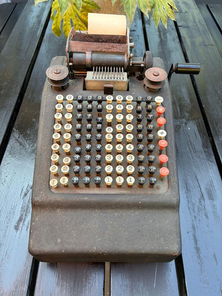 Vintage kassa / rekensysteem Italiaans, Ophalen