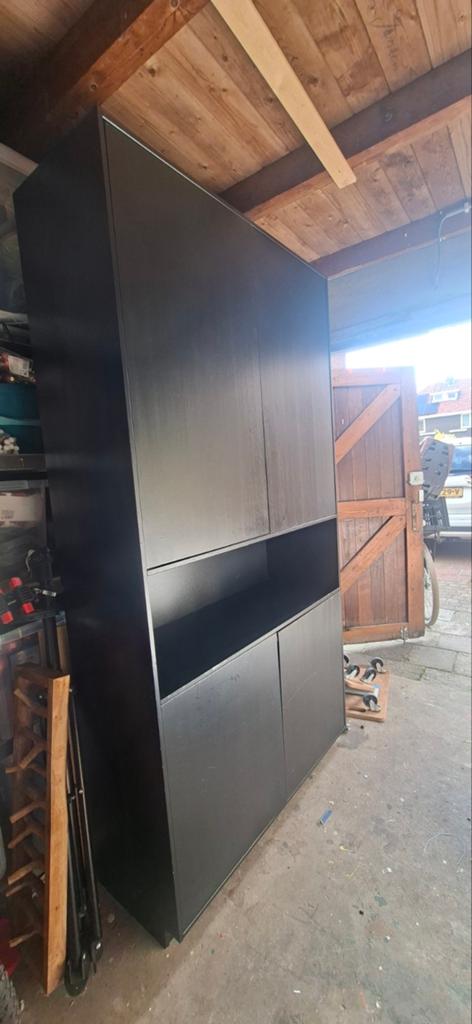 WOOOD Wandkast Finca Zwart - 110x210x40 cm, Huis en Inrichting, Kasten | Wandmeubels, 200 cm of meer, Ophalen of Verzenden, Minder dan 150 cm
