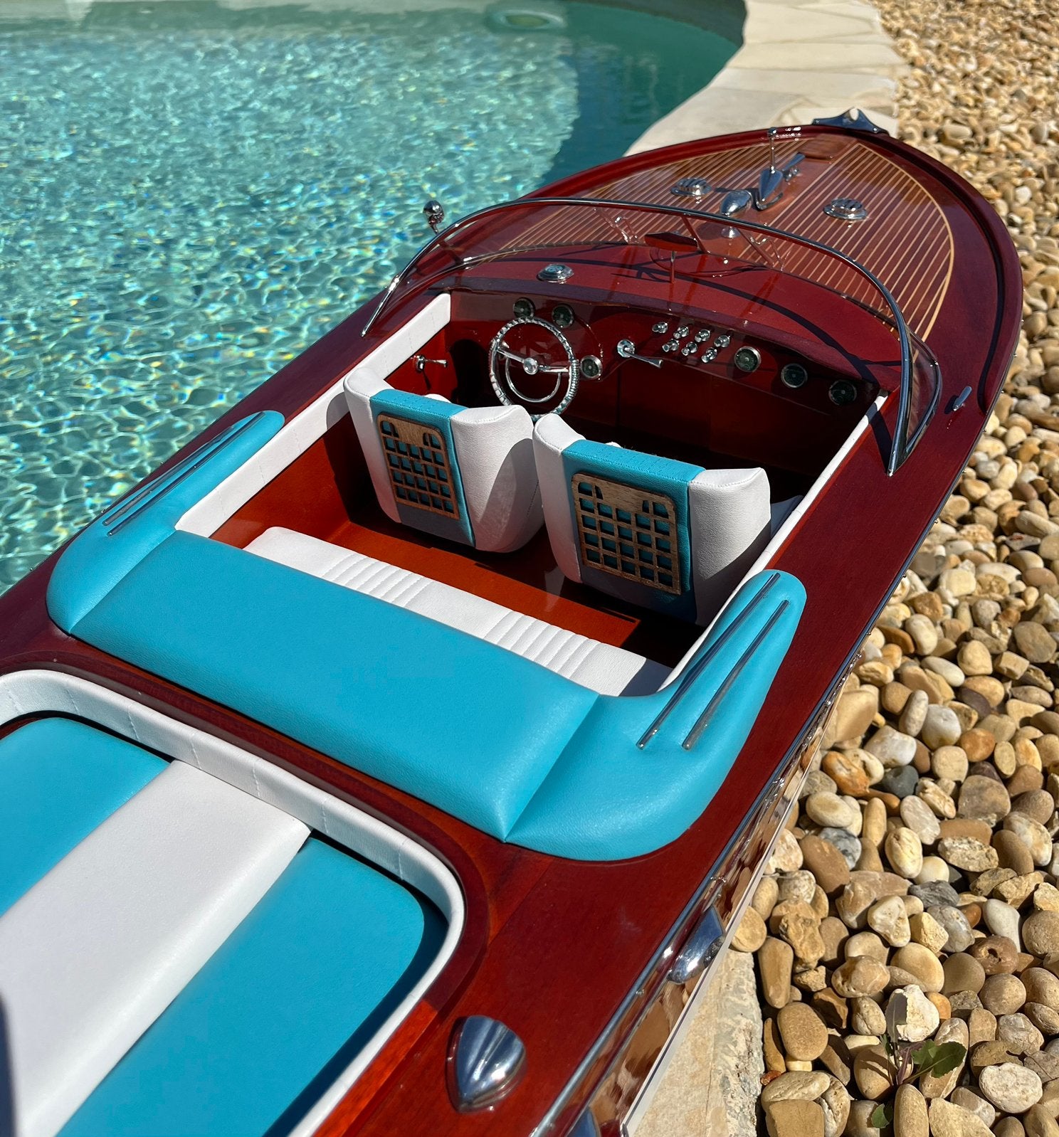 RIVA Aquarama 120 cm lang. Schaal 1:6.5., Hobby en Vrije tijd, Modelbouw | Boten en Schepen, Ophalen of Verzenden, Zo goed als nieuw