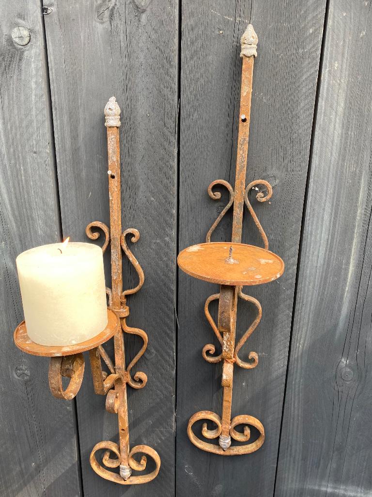 2 x Brocante smeedijzeren wand Tuindecoratie kaarshouders, Gebruikt, Ophalen of Verzenden, X, X