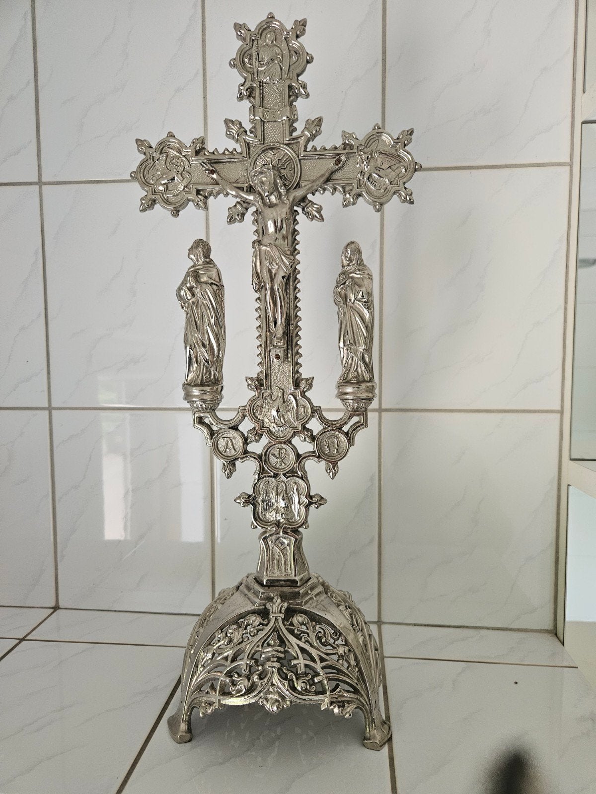 Antieke Religieuze Standaard met Christus en Heiligen, Antiek en Kunst, Ophalen of Verzenden