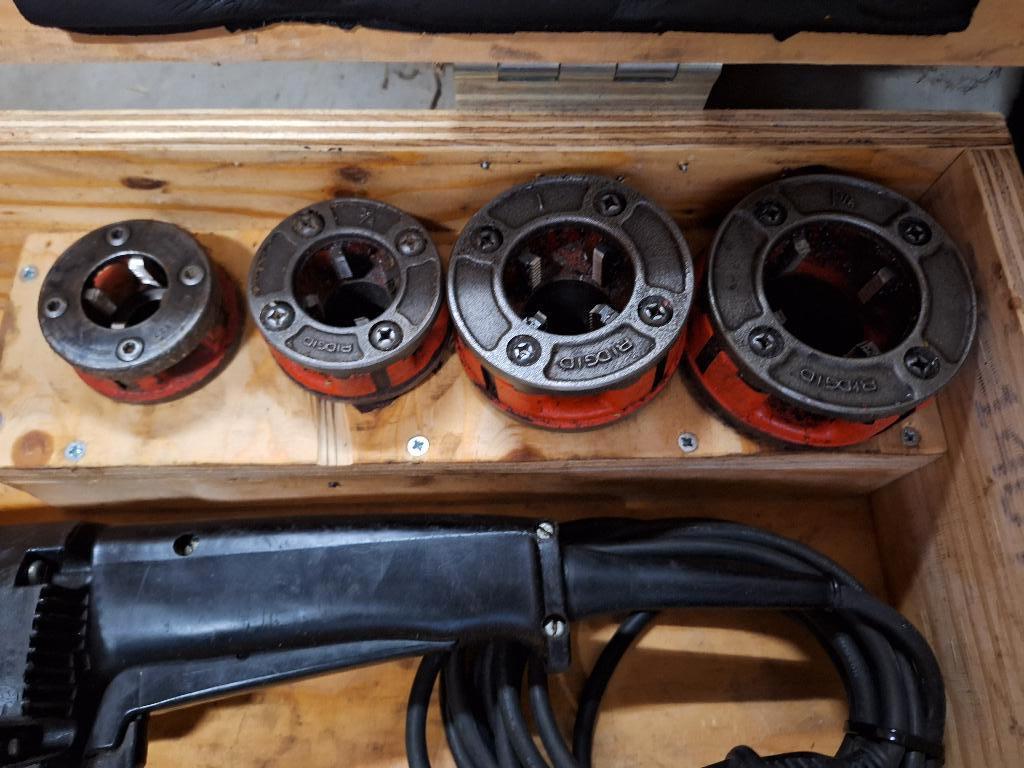 Ridgid 600 Electrische Draadsnijmachine draadsnijder, ., Ophalen of Verzenden, Zo goed als nieuw, .