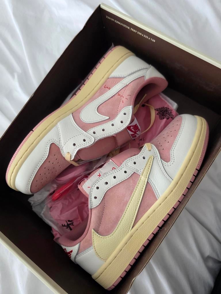 Air Jordan 1 Low Travis Scott Pink 40, Nike Jordan, Nieuw, Ophalen of Verzenden, Sneakers of Gympen