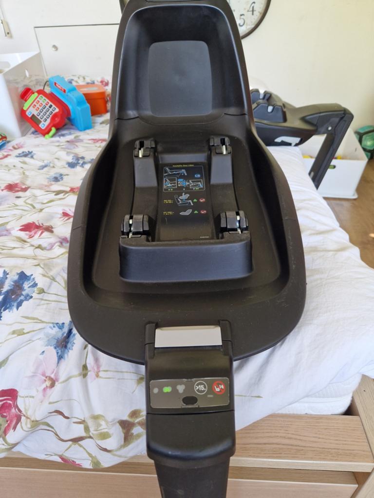 Maxi-cosi FamilyFix One i-Size zeer nette staat, 0 t/m 18 kg, Ophalen of Verzenden, Zo goed als nieuw, Isofix