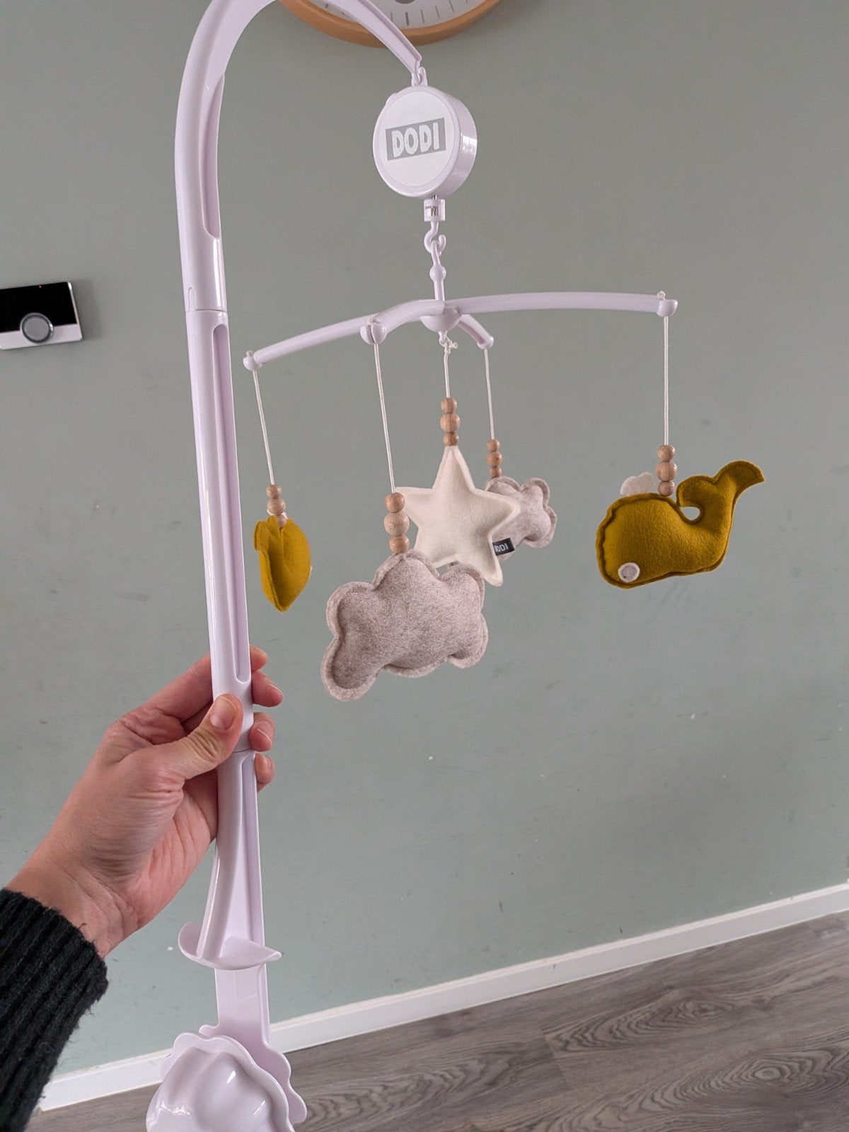 Dodi Baby Mobiel met Walvissen en Wolken, Ophalen, Zo goed als nieuw, Mobiel