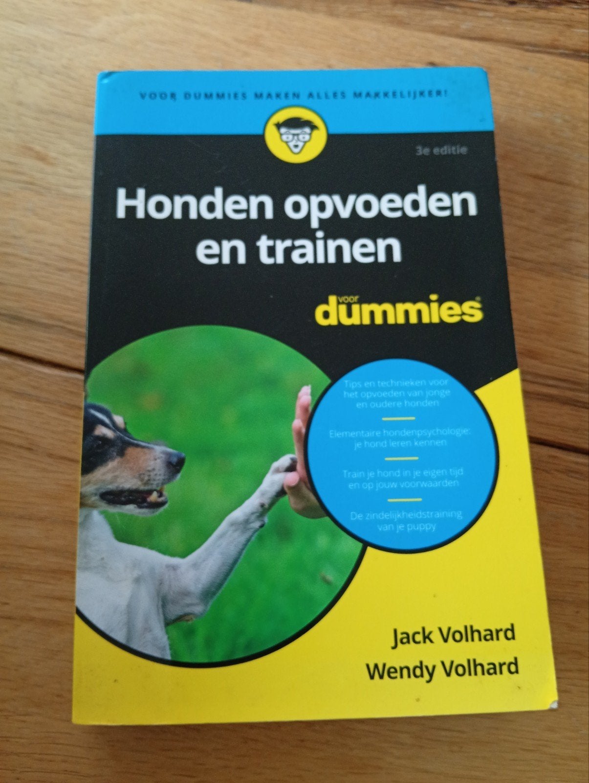 Honden Opvoeden en Trainen voor Dummies - J & W Volhard, Boeken, Ophalen of Verzenden, Gelezen, Jack Volhard, Wendy Volhard