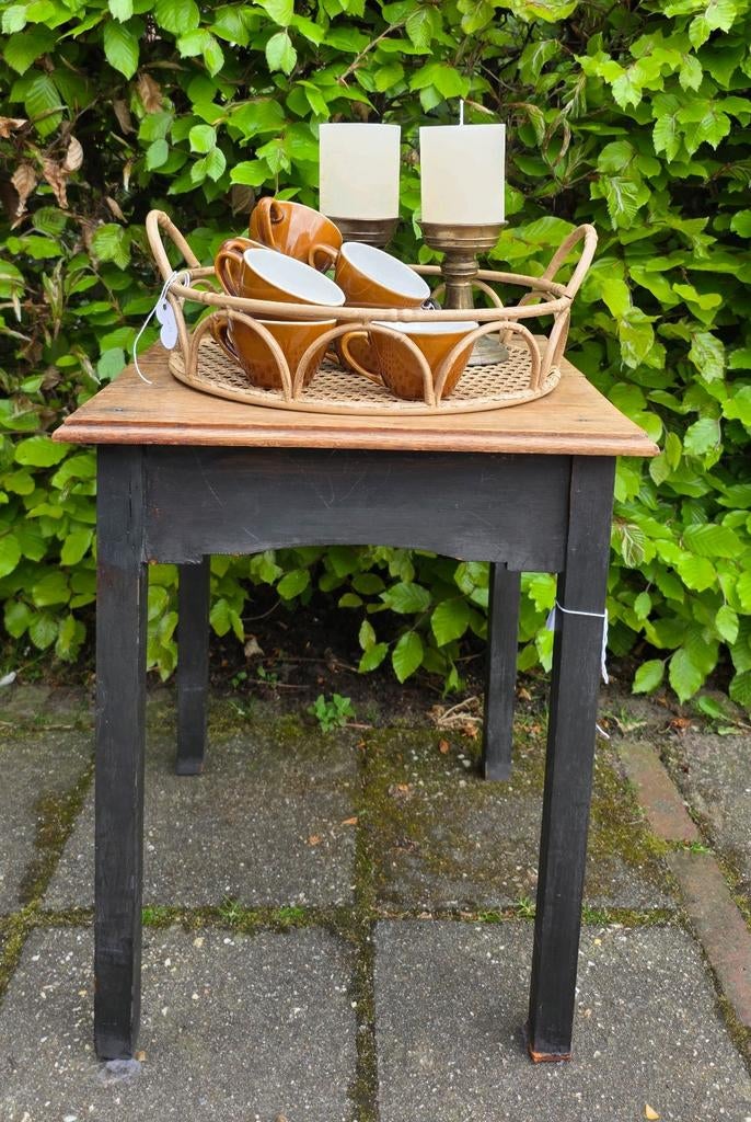 Vintage landelijk eiken bijzettafel, tafeltje, nachtkastje, Gebruikt, Vintage, Ophalen of Verzenden, Nvt