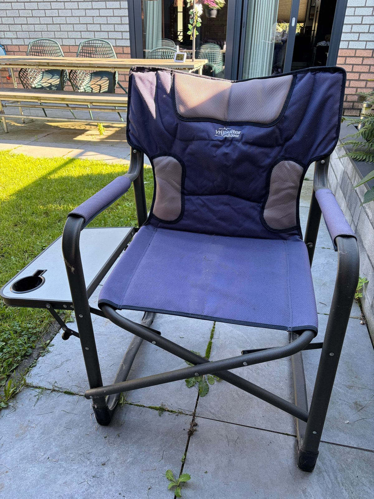 Vrijbuiter Outdoor Campingstoel met Tafel, Caravans en Kamperen, Ophalen, Zo goed als nieuw, Campingstoel
