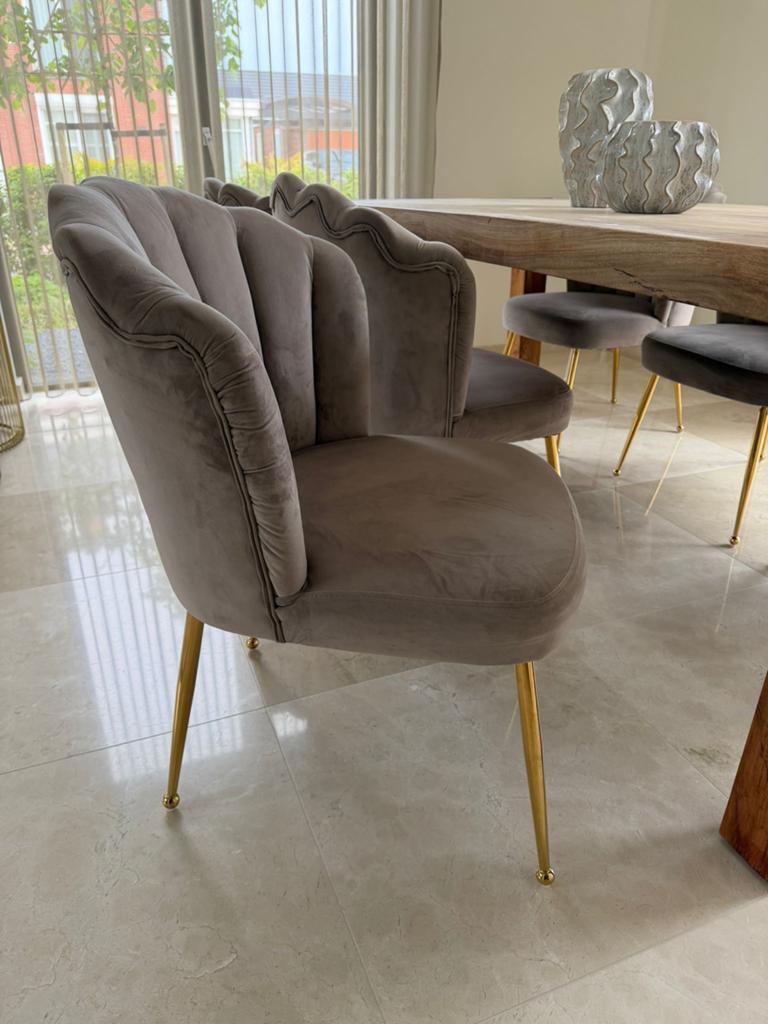 6 Richmond look a like stoelen - Taupe met gouden poten, Overige kleuren, Ophalen of Verzenden, Zo goed als nieuw, Stof