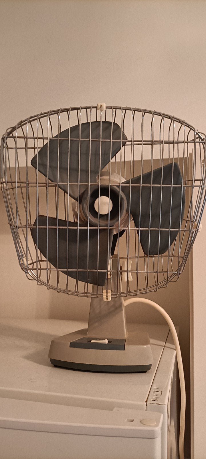 Taurus Tafelventilator - Compact en Functioneel, Witgoed en Apparatuur, Ophalen of Verzenden, Gebruikt, Tafelventilator