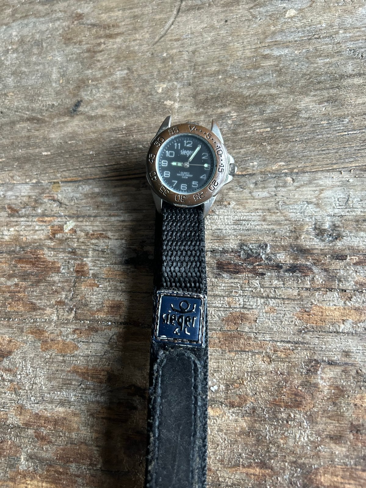 Vintage Sieger quartz herenhorloge jaren 90 Duikerstijl, Overige merken, Gebruikt, Staal, Polshorloge