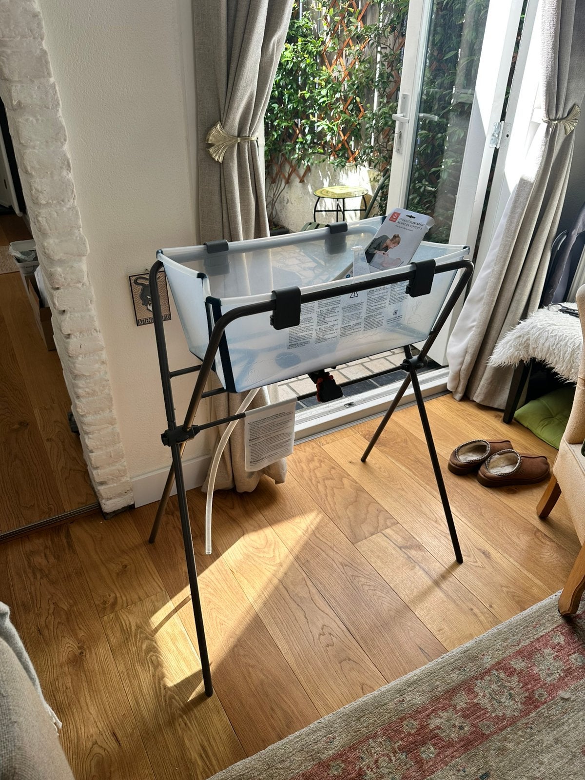 Stokke Flexi Bath compleet: bad, frame, support, slang, Kinderen en Baby's, Badjes en Verzorging, Ophalen, Zo goed als nieuw, Badje
