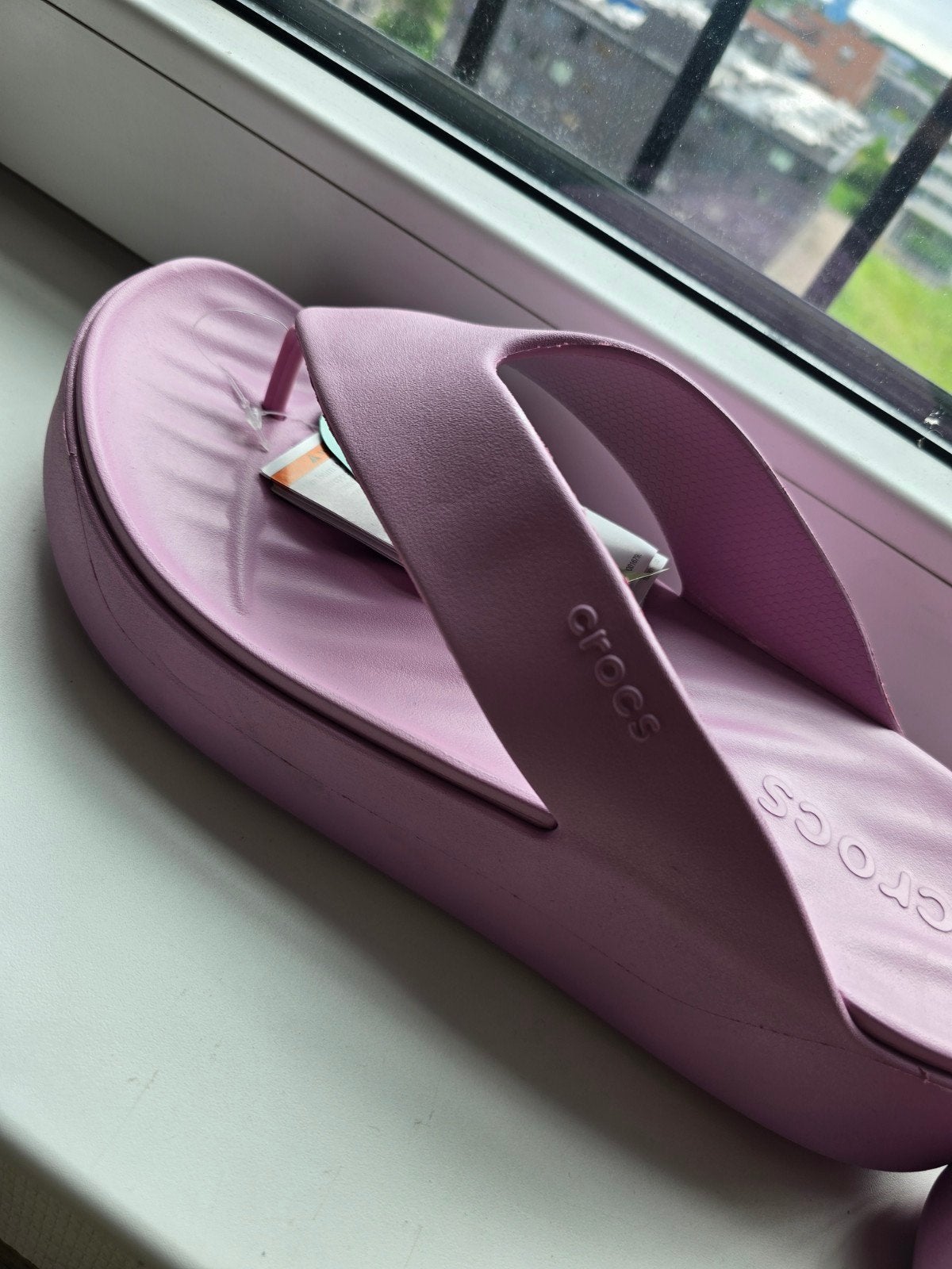 Nieuw! Crocs Getaway Platform Flip - Lila/Roze - Maat 42, Ophalen of Verzenden, Nieuw, Roze