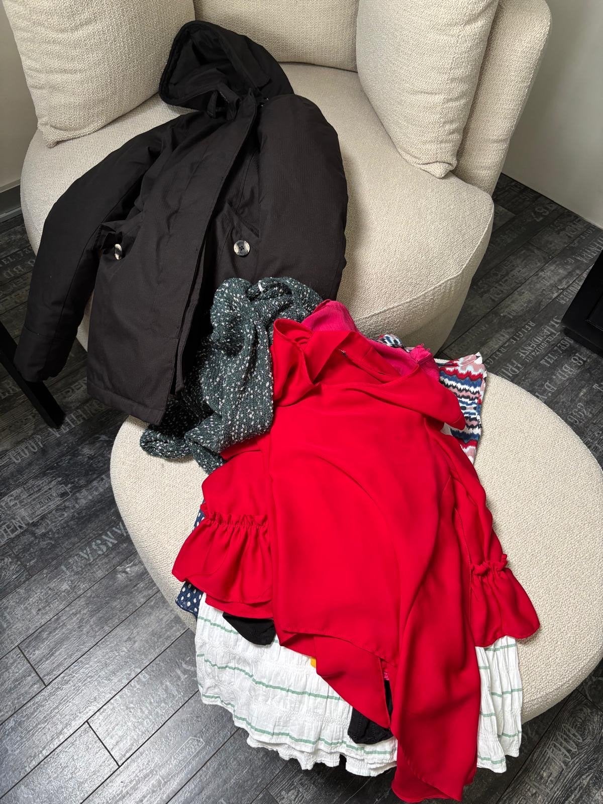 - Diverse kledingstuken maat 34 gratis af te hale, Ophalen of Verzenden, Gedragen, Maat 38/40 (M), Zwart