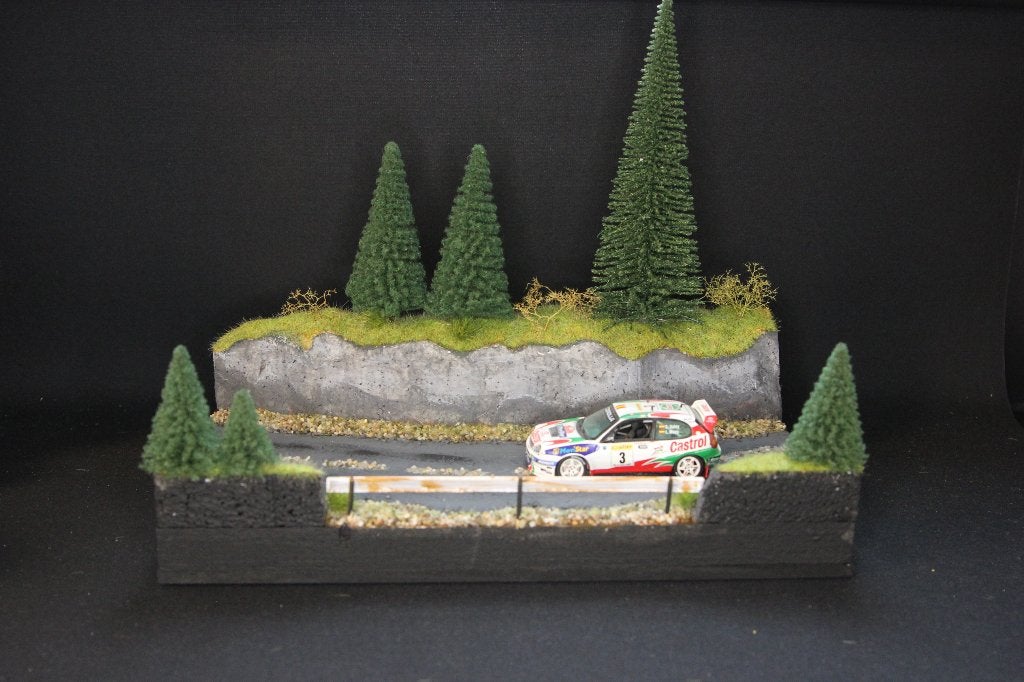 Diorama berg rally proef 1:43 #2, Hobby en Vrije tijd, Modelbouw | Figuren en Diorama's, Info@bennie-gs.nl, Bennie G's, 7241MB