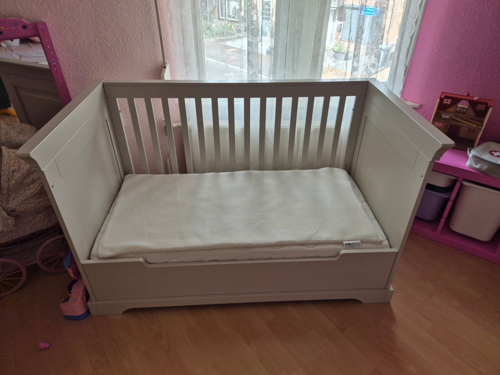 Kidsmill Chateau E4 Ledikant 70x140 cm Oatmeal + Peuterbed, Ophalen, Gebruikt, 70 tot 85 cm, 140 tot 160 cm