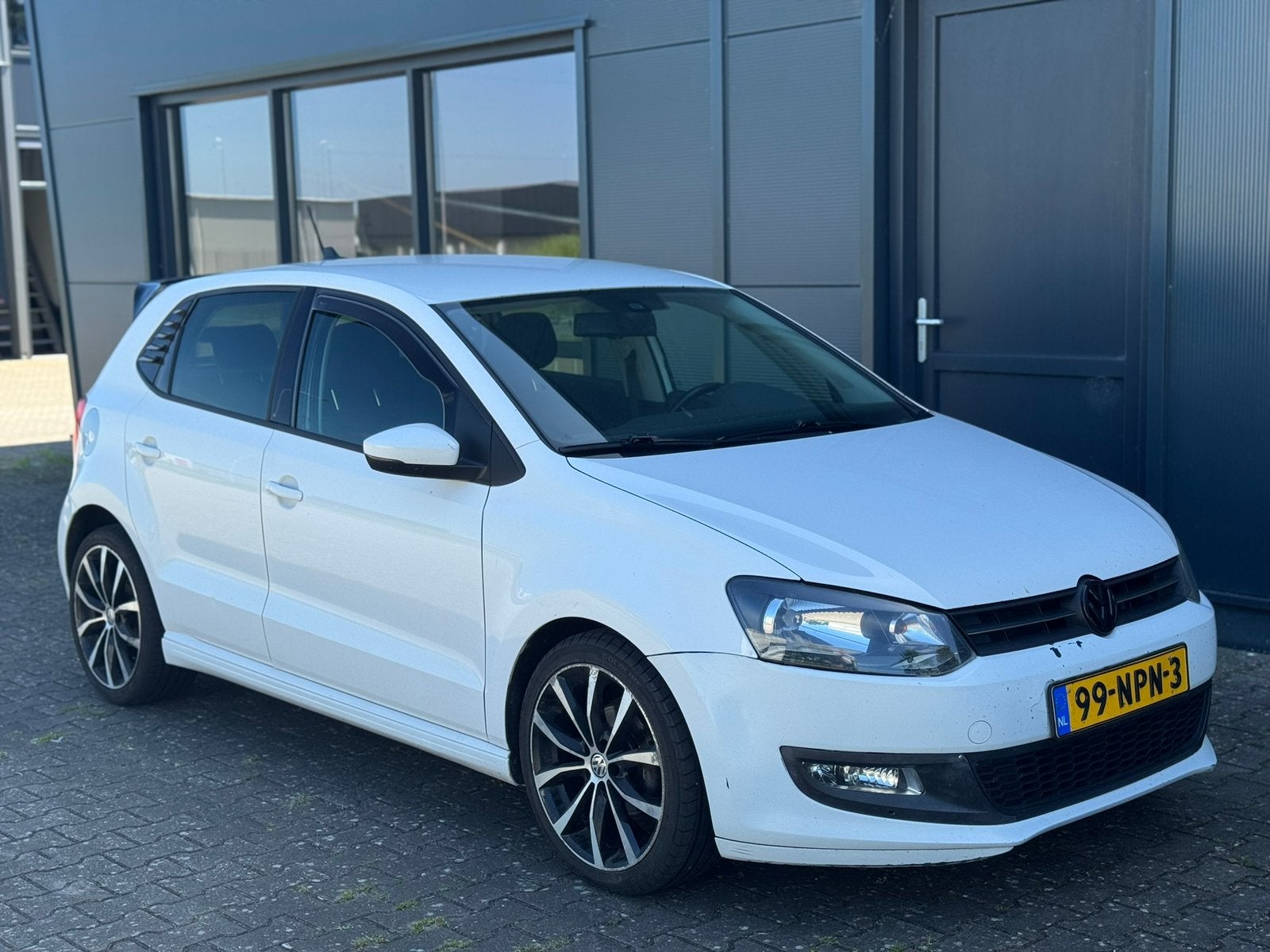 Volkswagen Polo 1.2 TDI 75PK 5D Bluemotion 2010 Wit | Luxe, Auto's, Voorwielaandrijving, Stof, 74 pk, 1199 cc