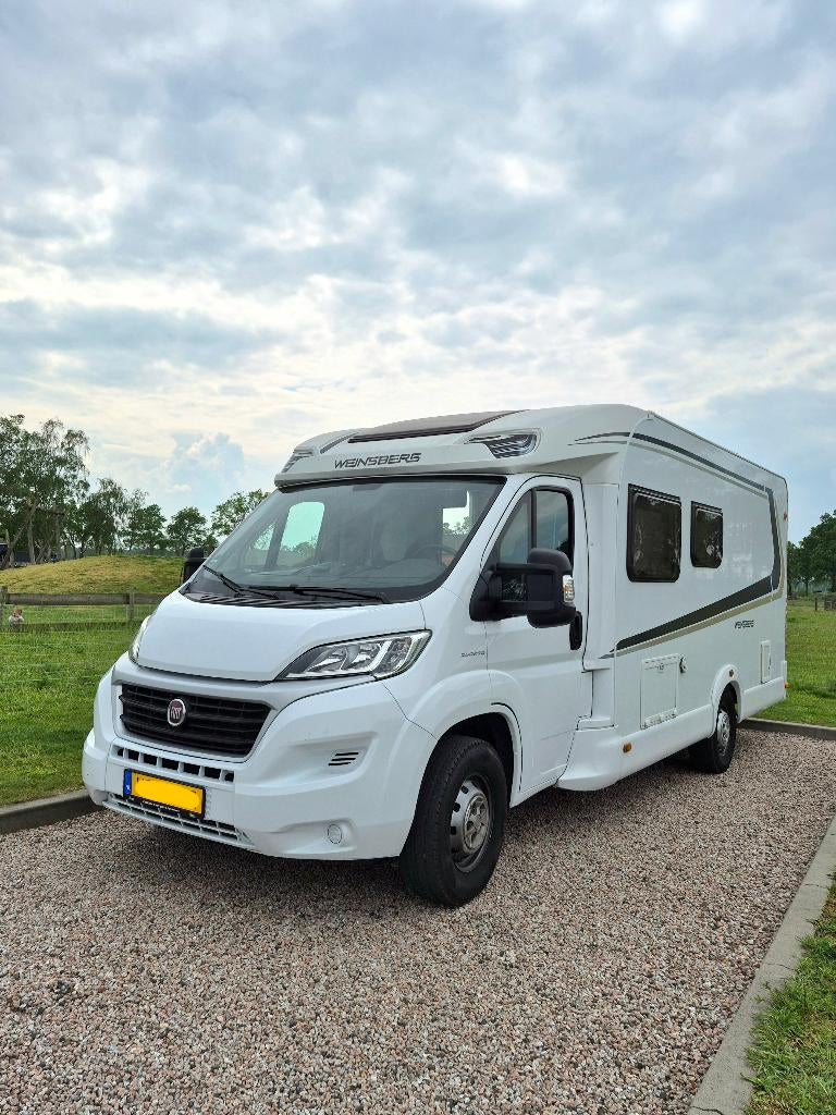 Weinsberg half-integraal camper | 2018 | Euro 6 | 4 pers., Ringverwarming, Fiat, 7 tot 8 meter, Particulier