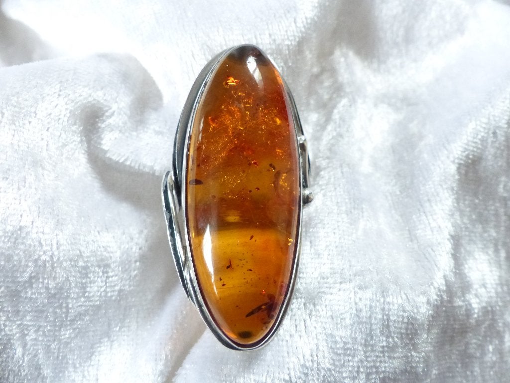 Prachtige Lange Ovale Zilveren Ring met Barnsteen -maat 18,5, Verzenden, Zilver, Ring, Met edelsteen