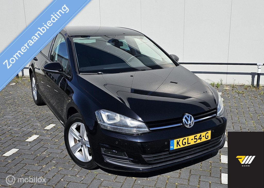 Volkswagen Golf 1.2 TSI Trendline, Auto's, Voorwielaandrijving, Euro 5, Gebruikt, Zwart