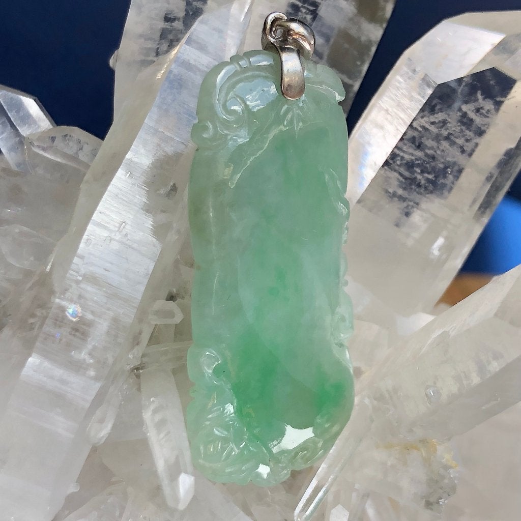Natuurlijk jade jadeiet hanger( FEI CUI) in bloemenmotief, Ophalen of Verzenden, Nieuw, Zilver, Overige materialen