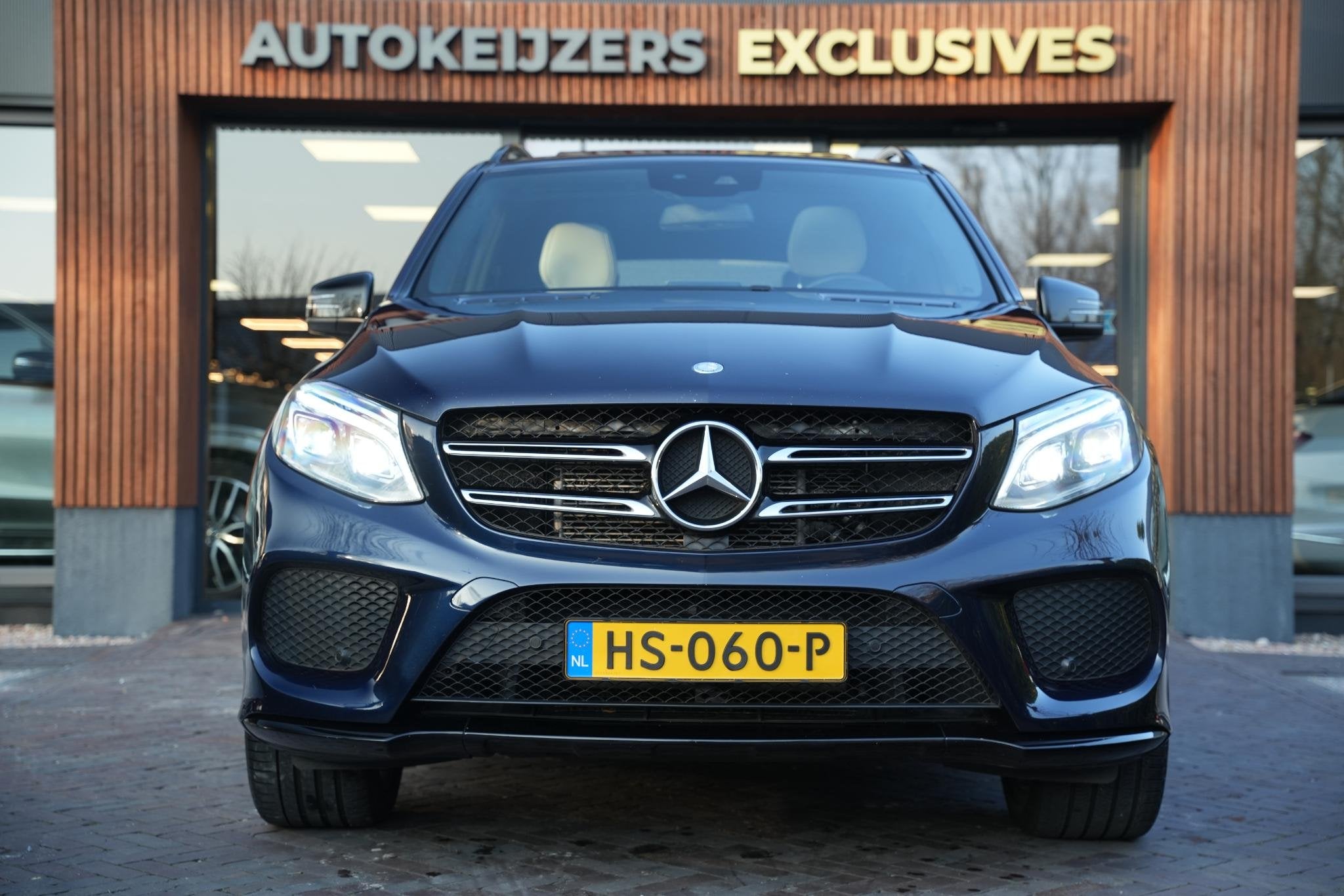 Mercedes-Benz GLE-klasse 500 e 4MATIC AMG Designo Stoelvent., Automaat, Gebruikt, Blauw, 2996 cc