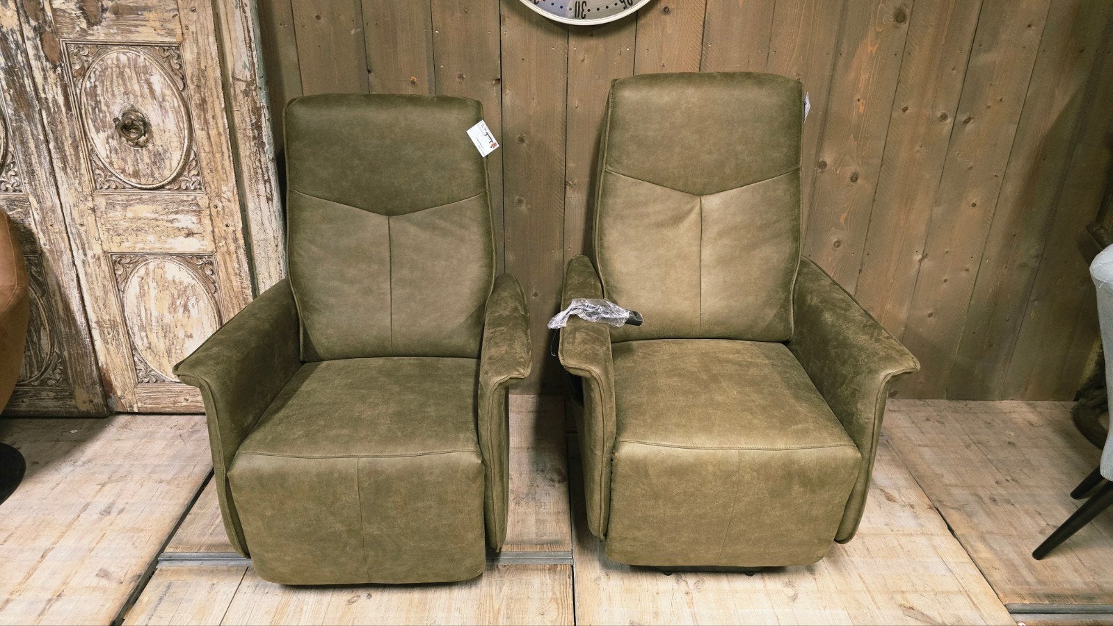 Mooie Opsta Fauteuils Groen Jachtleer Elektrisch, Overige kleuren, Nieuw, Ophalen of Verzenden, Vijf, Zes of meer stoelen