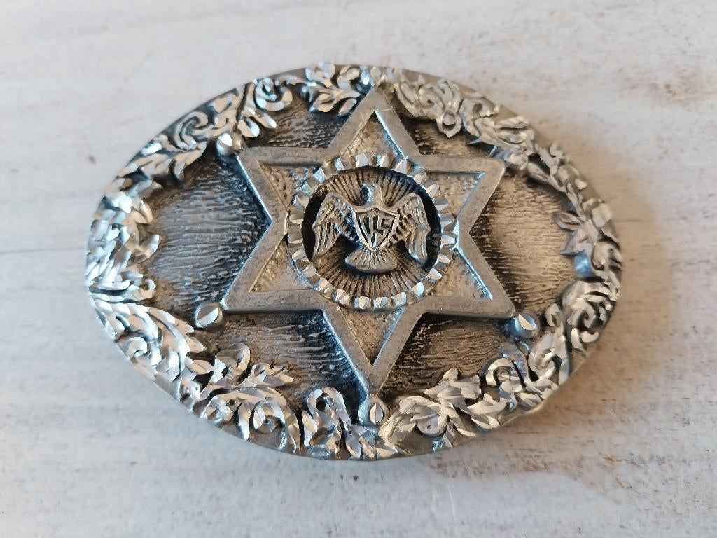 Mooie zilverkleurige diamond cut buckle NIEUW, Kleding | Heren, Riemen en Ceinturen, Losse buckle of gesp, Overige kleuren, Ophalen of Verzenden