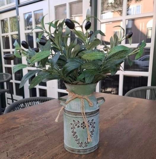 Decoratieve bloempotten met kunst olijftakken voor buiten, Onderhoudsvrij, Overige materialen, Ophalen of Verzenden, Bloemstuk