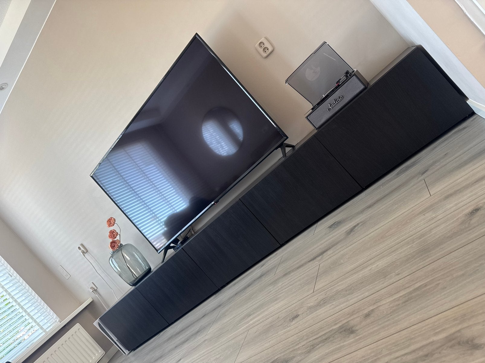 Tv meubel BESTA ikea, Ophalen, Zo goed als nieuw
