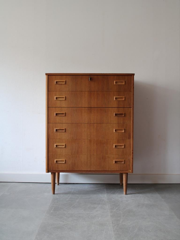 Vintage Deense ladekast in eiken, Huis en Inrichting, Kasten | Ladekasten, Ophalen, Gebruikt, 5 laden of meer, 100 tot 150 cm