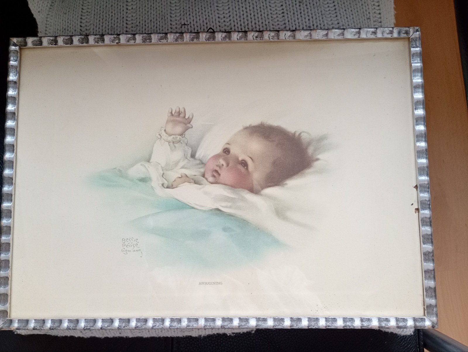 antieke  ingelijste print 'Awakening' van Bessie Pease Gut, Ophalen of Verzenden, Print, Print/reproductie, Achter glas