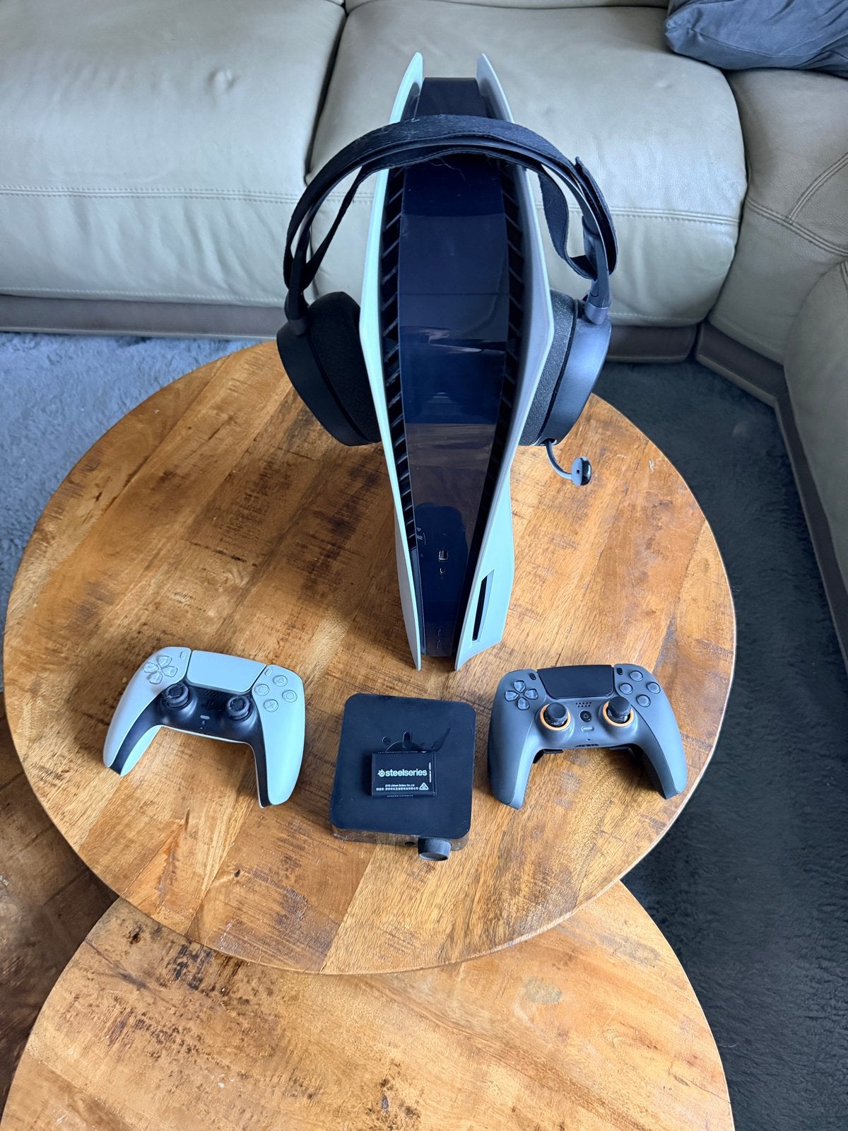 PlayStation 5 Disc Edition met accessoires SCUF Steelseries, Spelcomputers en Games, Ophalen, Zo goed als nieuw, Playstation 5
