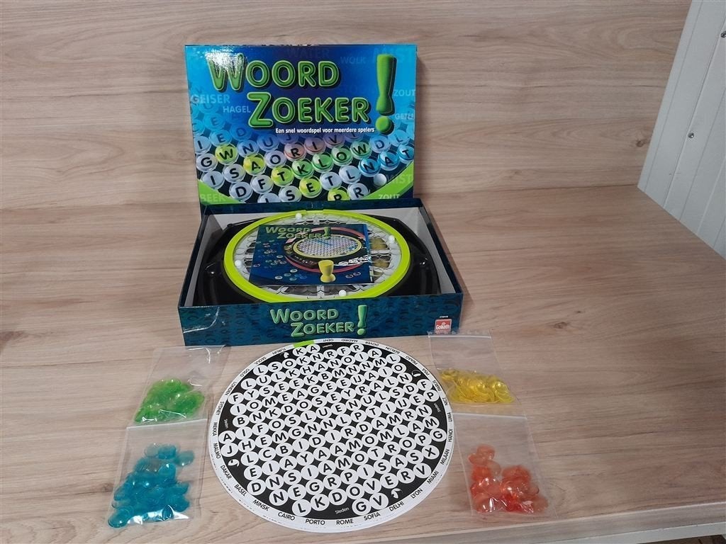 woordzoeker! Goliath spel [s1167], Hobby en Vrije tijd, Gezelschapsspellen | Bordspellen, Verzenden, Zo goed als nieuw