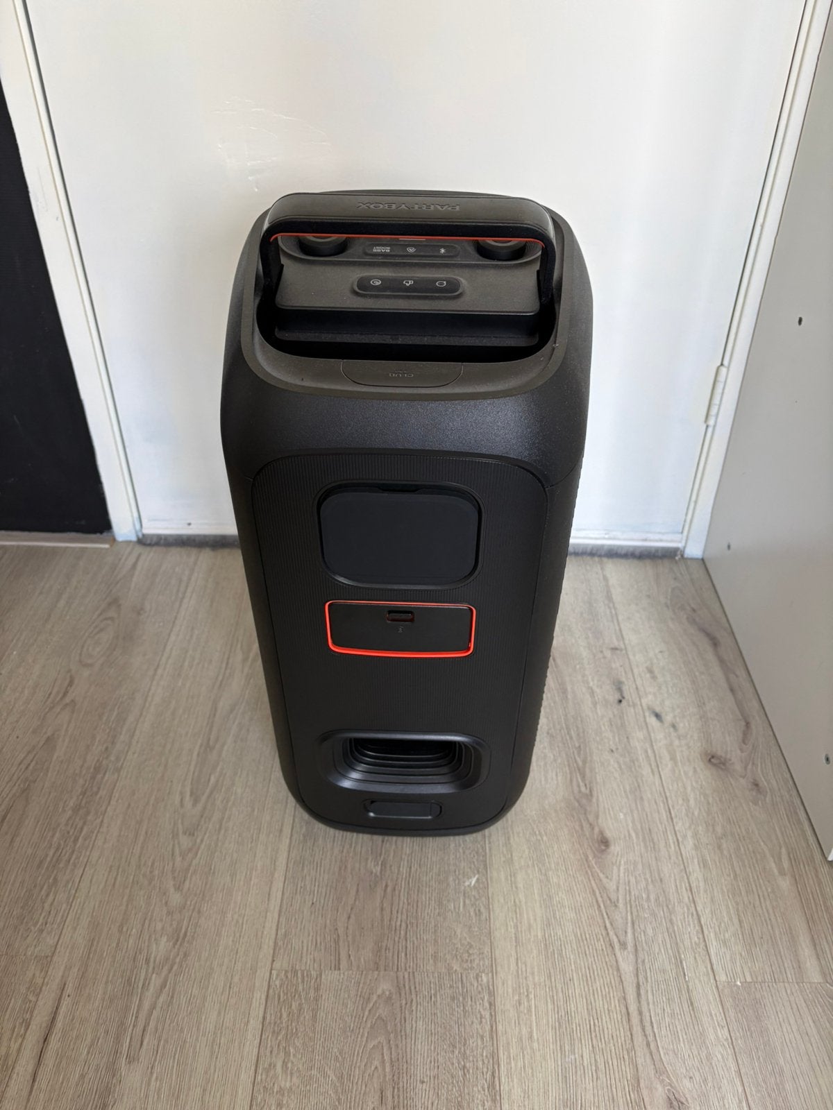 Foto 4 van JBL Club 120 - NIEUW