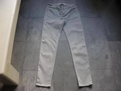 Abercrombie & Fitch grijze spijkerbroek, mt 27 (qwe, Ophalen of Verzenden, Zo goed als nieuw, W27 (confectie 34) of kleiner, Grijs