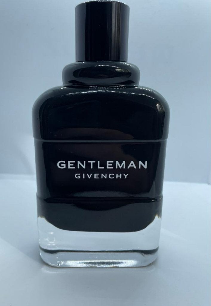 Givenchy gentleman, Ophalen