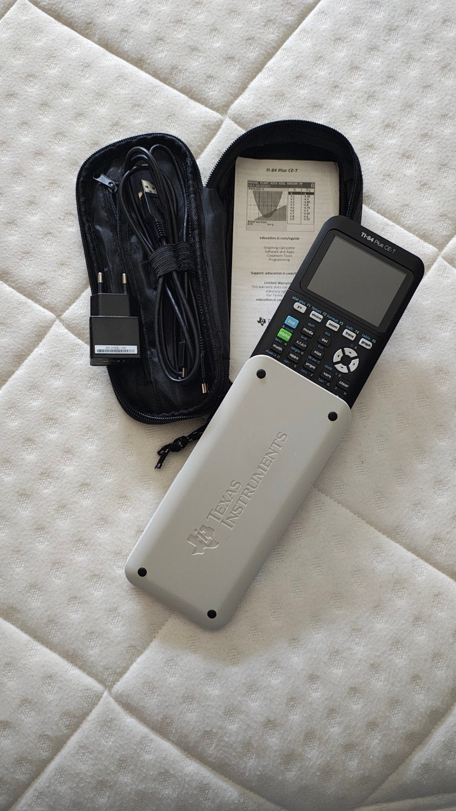Texas Instruments TI-84 Plus CE-T grafische rekenmachine, Ophalen of Verzenden, Grafische rekenmachine, Zo goed als nieuw