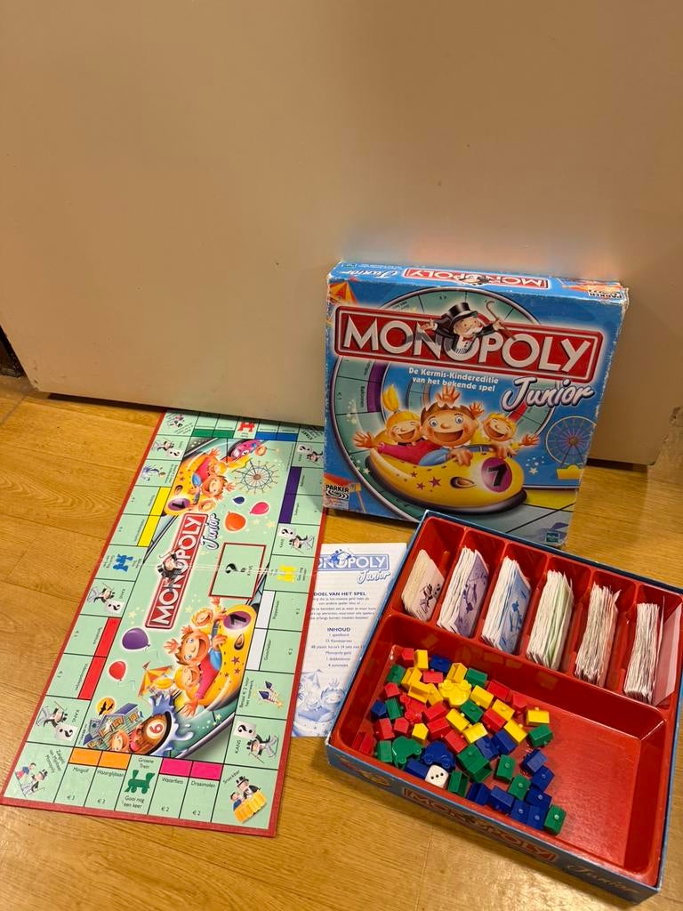 Monopoly Junior kermis editie, Hobby en Vrije tijd, Gezelschapsspellen | Bordspellen, Drie of vier spelers, Ophalen of Verzenden