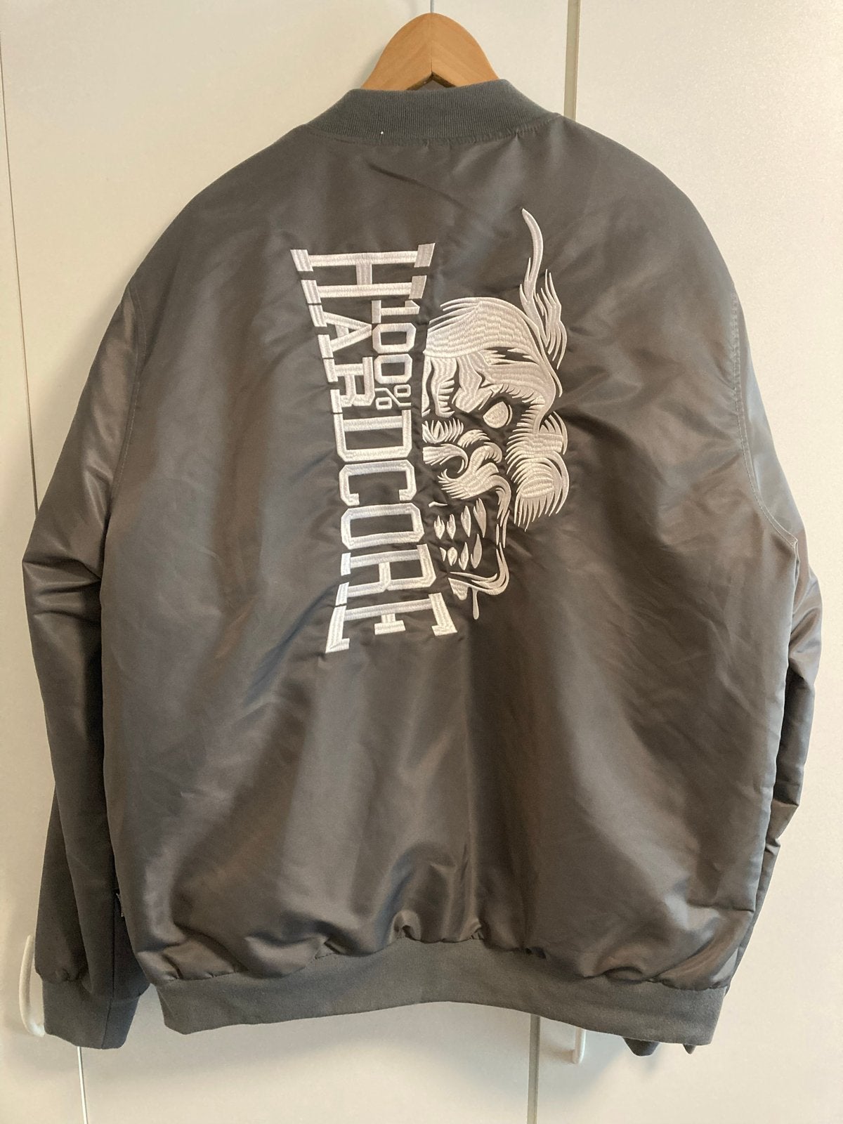 Hardcore Bomberjas 2XL Grijs, Kleding | Heren, Verzenden, Nieuw, Overige maten, Grijs