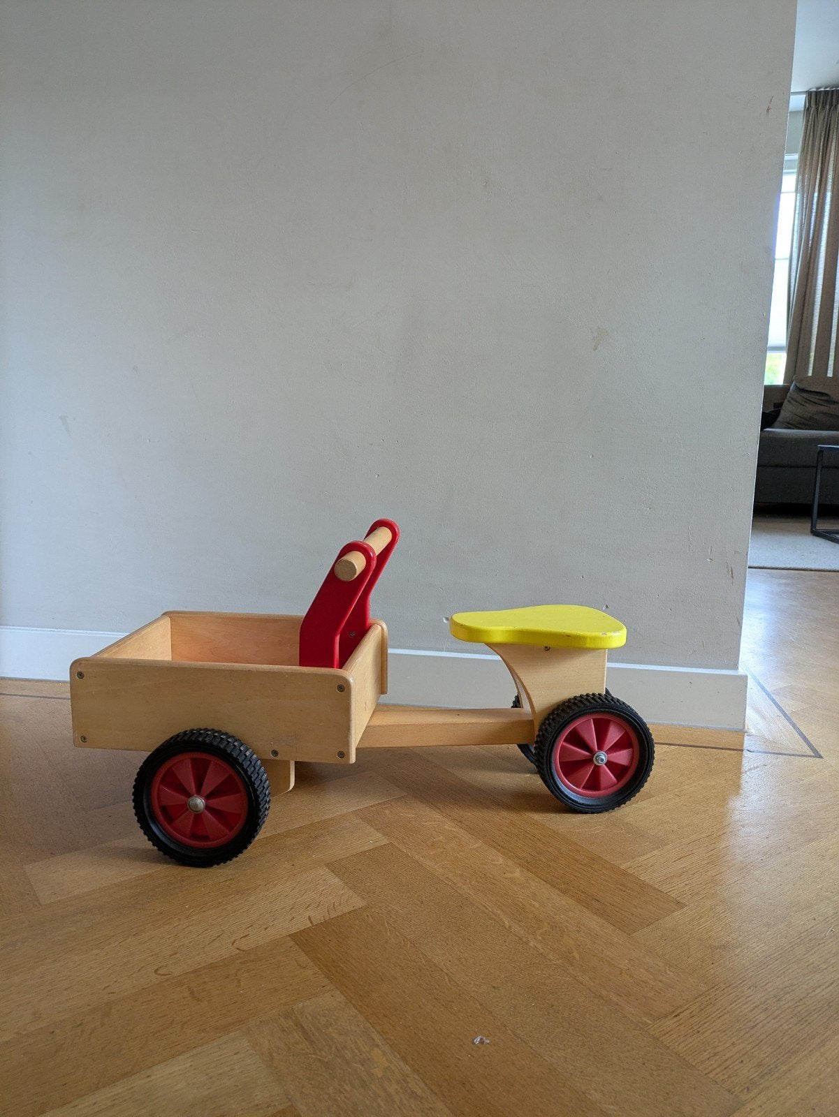 Houten bakfiets dreumes, peuter, kind, Kinderen en Baby's, Ophalen, Gebruikt, Rij- of Hobbelspeelgoed