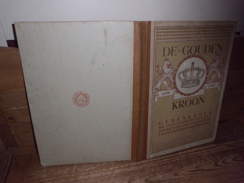 De Gouden Kroon - Gedenkboek Koningin Wilhelmina 1898-1948, Ophalen of Verzenden, Gebruikt, Nederland, Tijdschrift of Boek